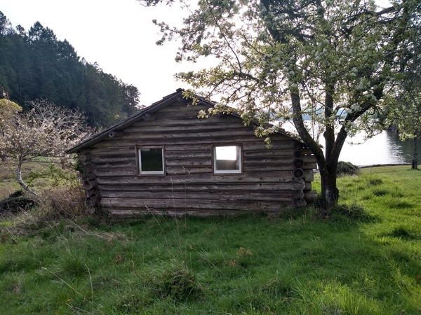 Roesland Pender Island