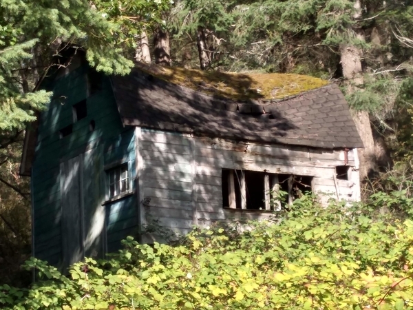 MacKinnon Road Pender Island